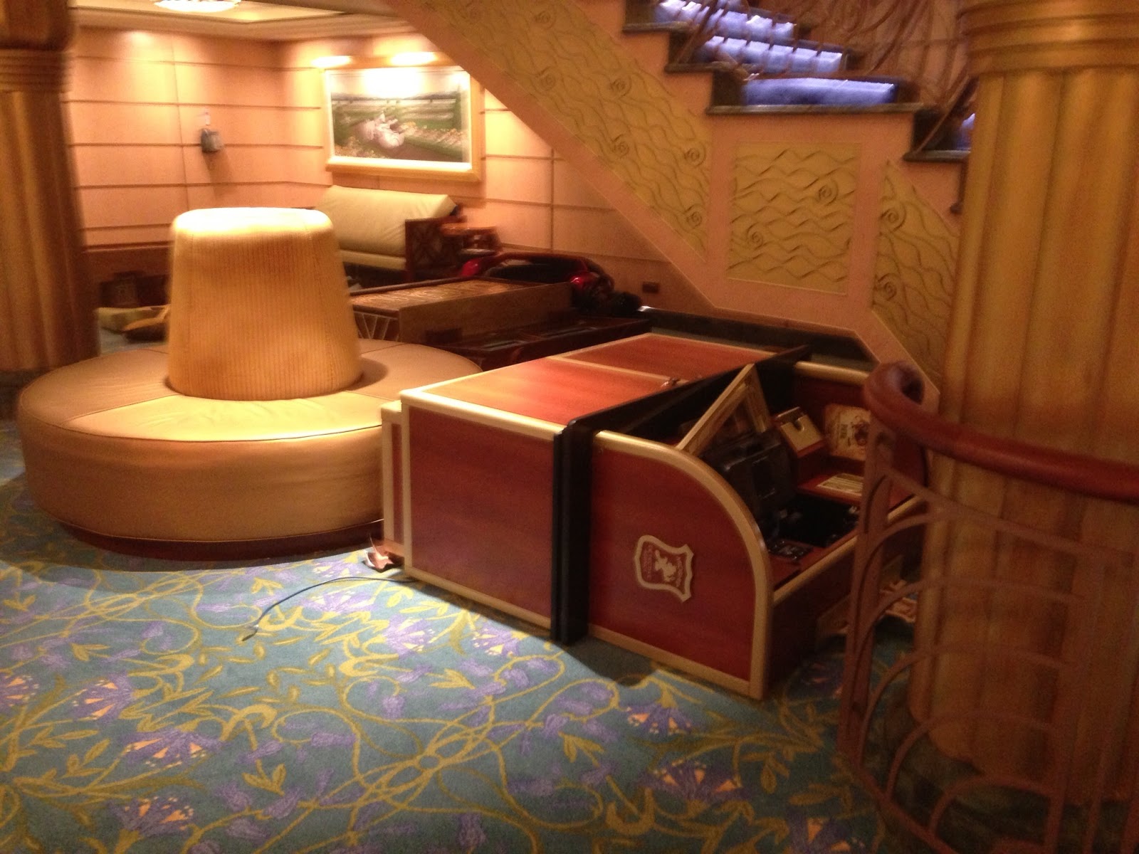 Disney_Fantasy_03