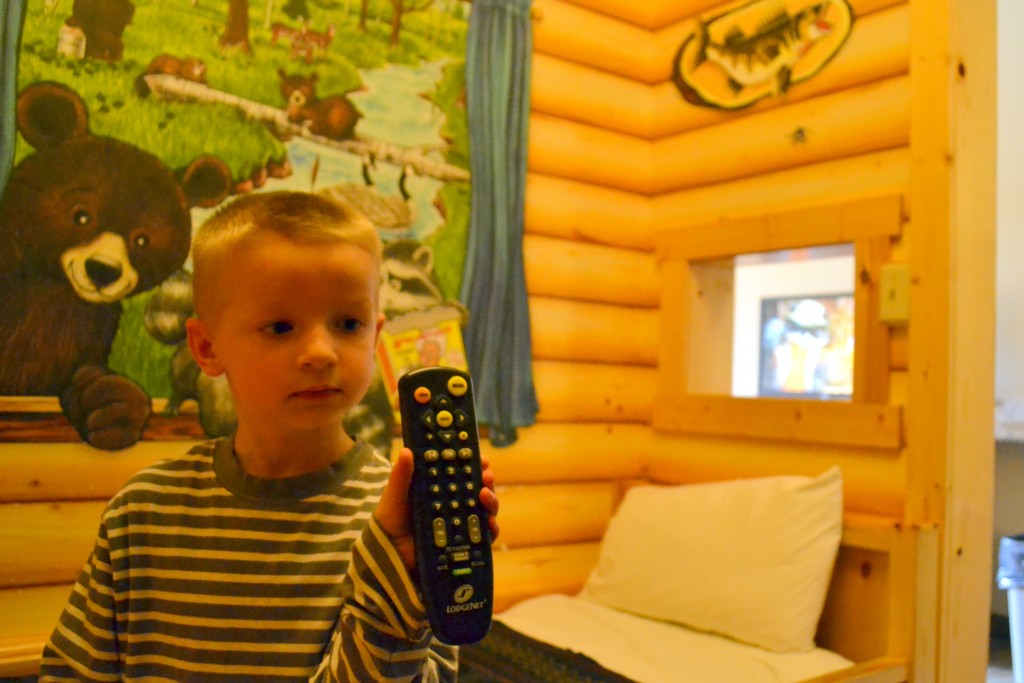 Great_Wolf_Lodge_Kid_Cabin_02