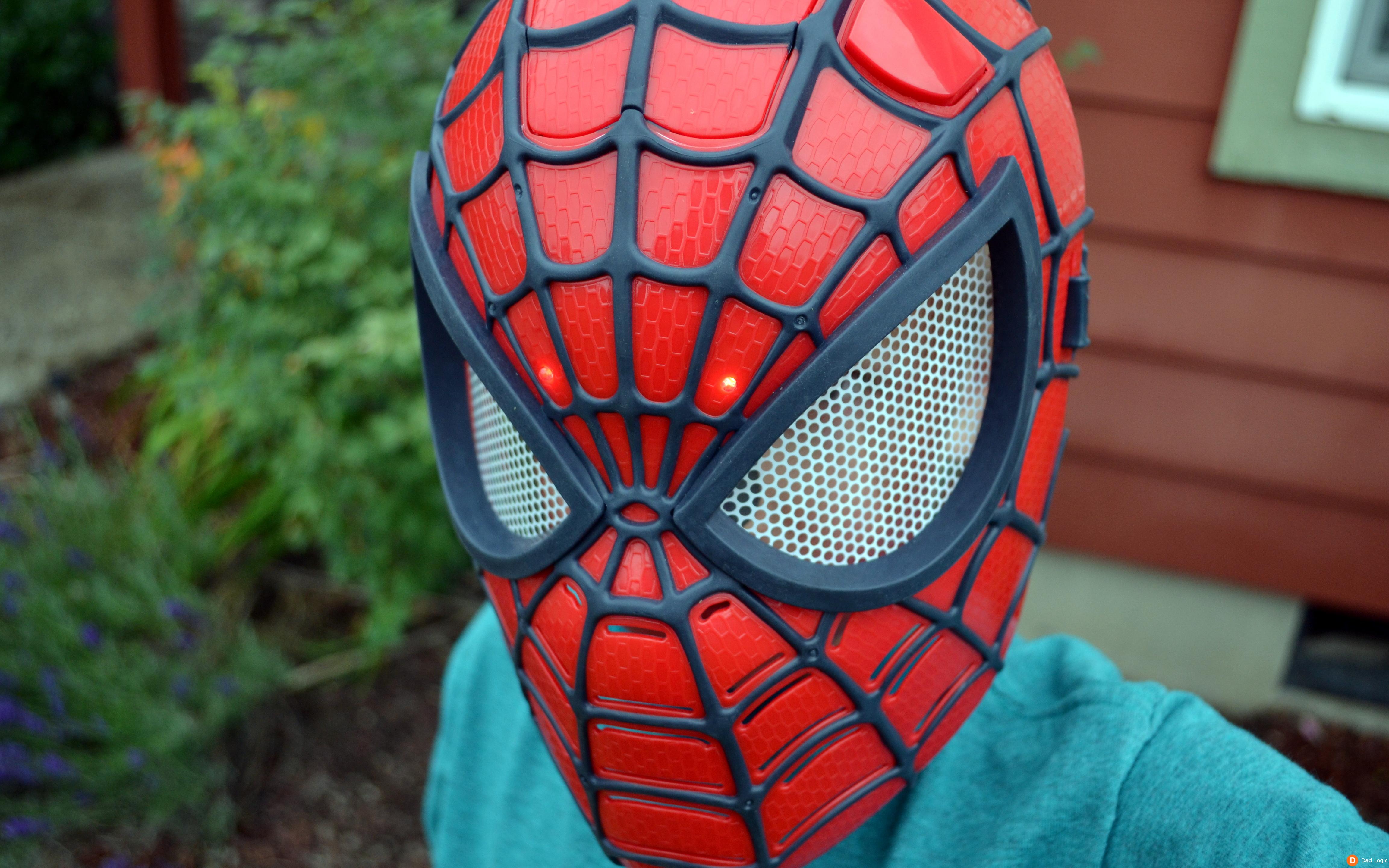 The Spider Vision Mask comes with two glowing web discs that let you preten...