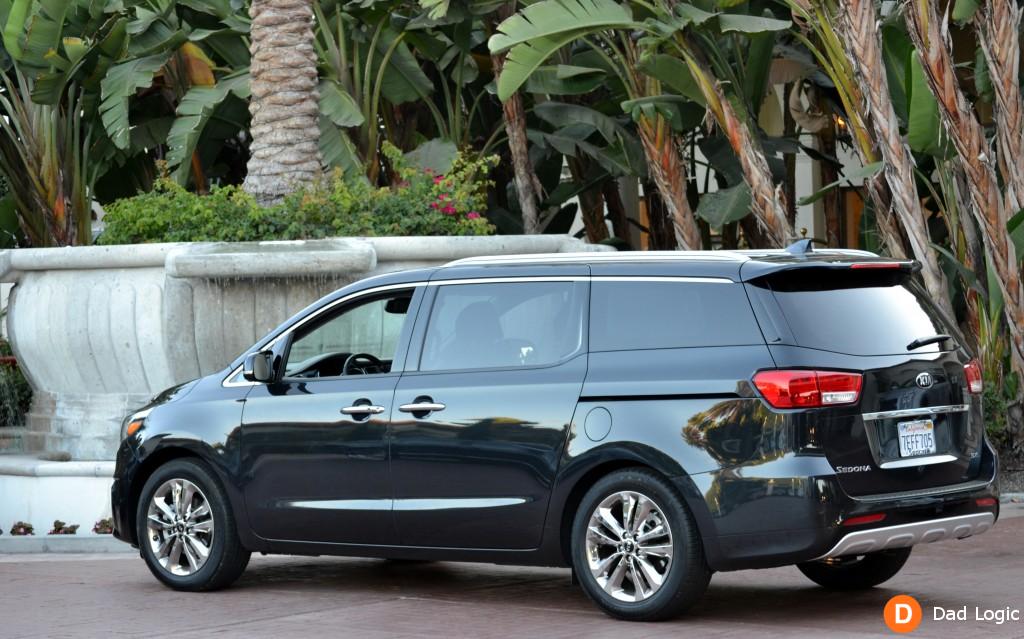 Kia sedona 2015