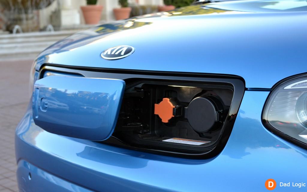 Kia-Soul-EV-2015-06