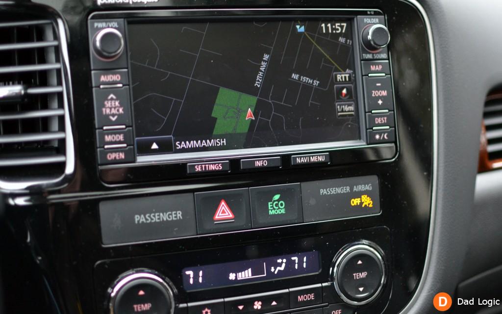 Mitsubishi-Outlander-2015-04