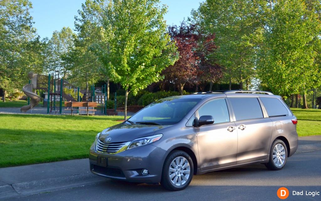 Exploring Seattle in the 2015 Toyota Sienna Dad Logic
