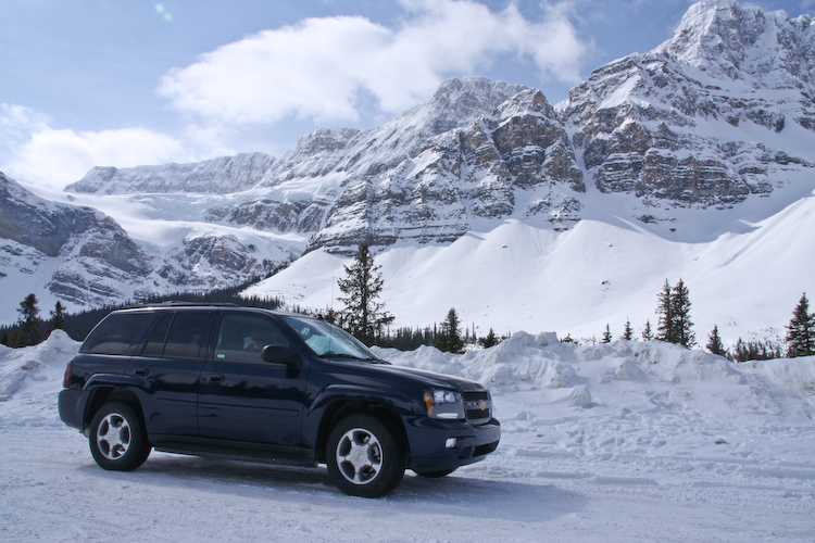 Chevrolet Trailblazer in the snow