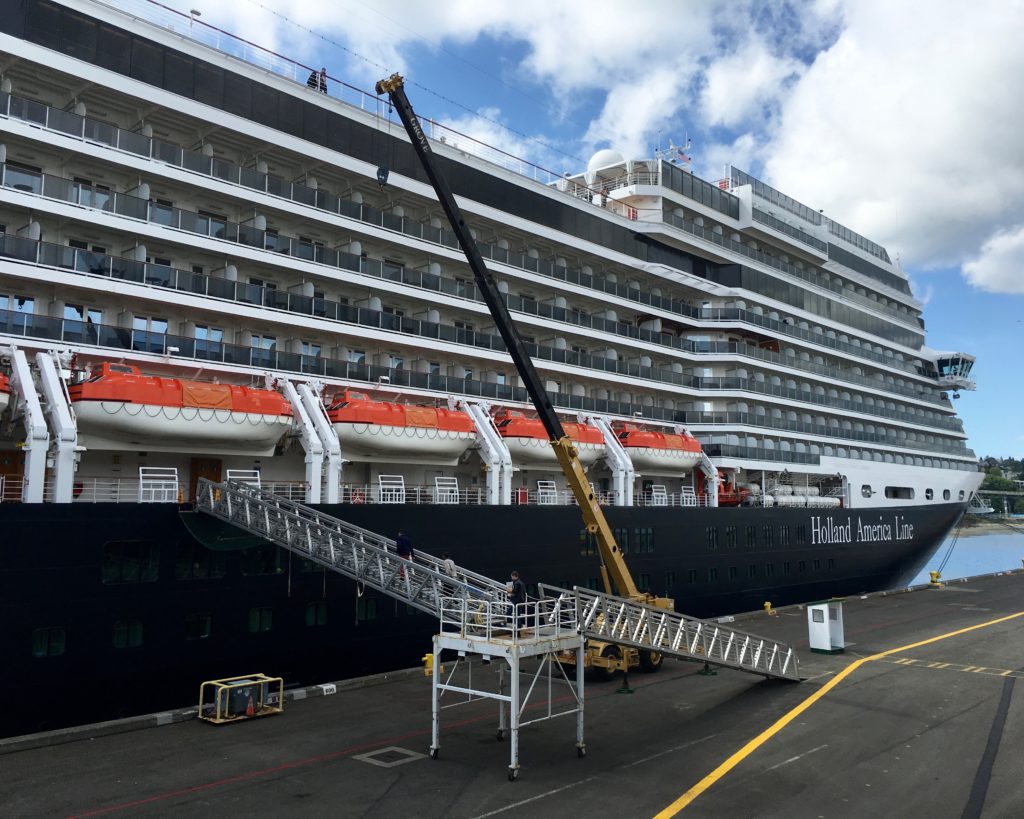 Holland-America-ms-Nieuw-Amsterdam-01