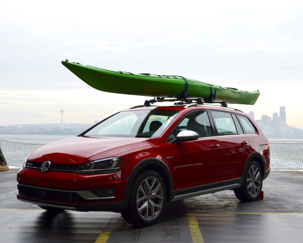 volkswagen-golf-alltrack-001